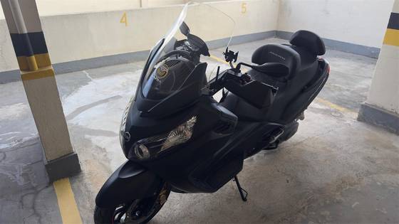 DAFRA MAXSYM 400i 